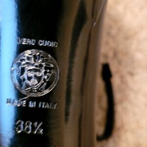 Blk Versace stilettos sz 38.5
